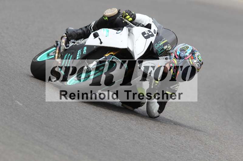 Archiv-2022/55 14.08.2022 Plüss Moto Sport ADR/Einsteiger/39
